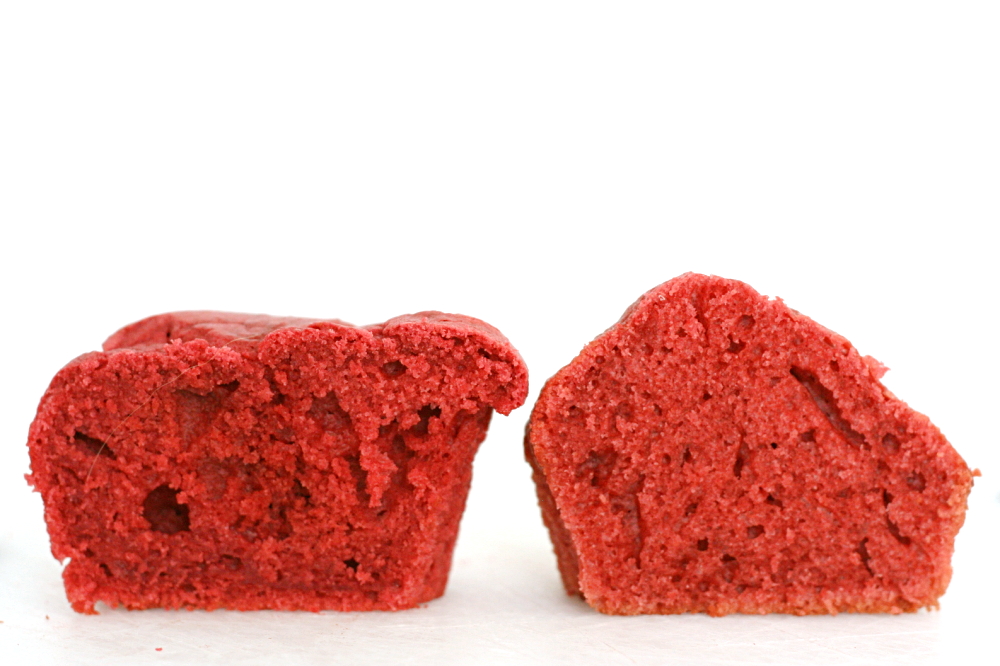 Sometimes Foodie: Red Velvet Kit-Kats -Target